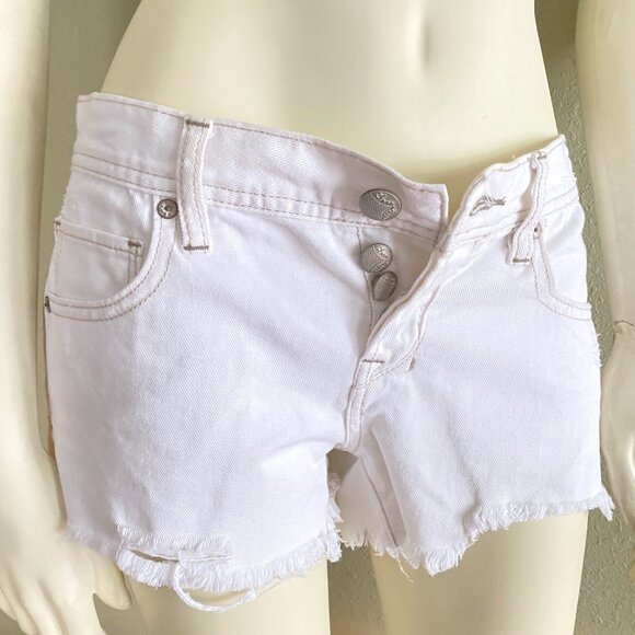 size 24 womens Free People solid white raw hem distressed button fly shorts‎ - Picture 1 of 10